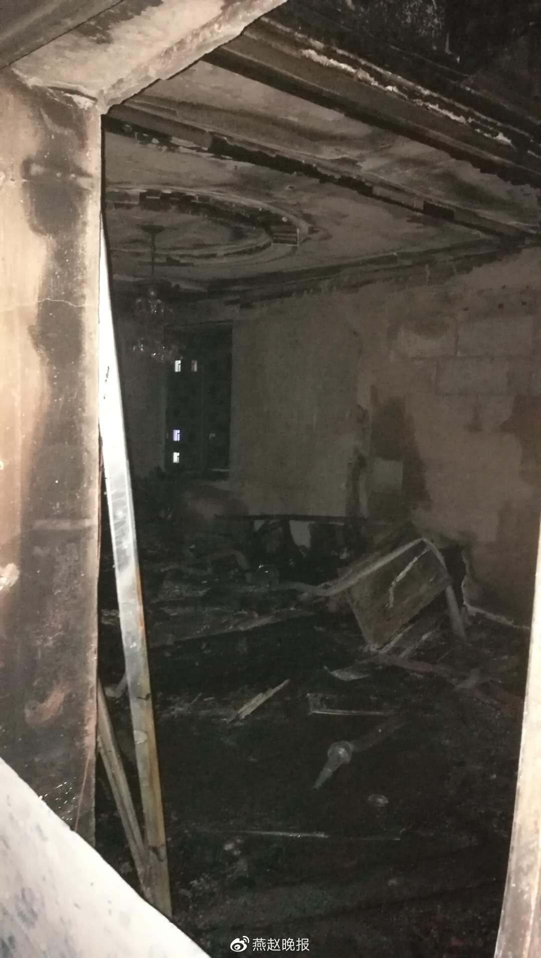 情況通報(bào)！邯鄲市一小區(qū)疑似天然氣燃爆，造成2人受傷